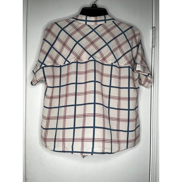 Monteau tie front plaid top in xl - Picture 2 of 5
